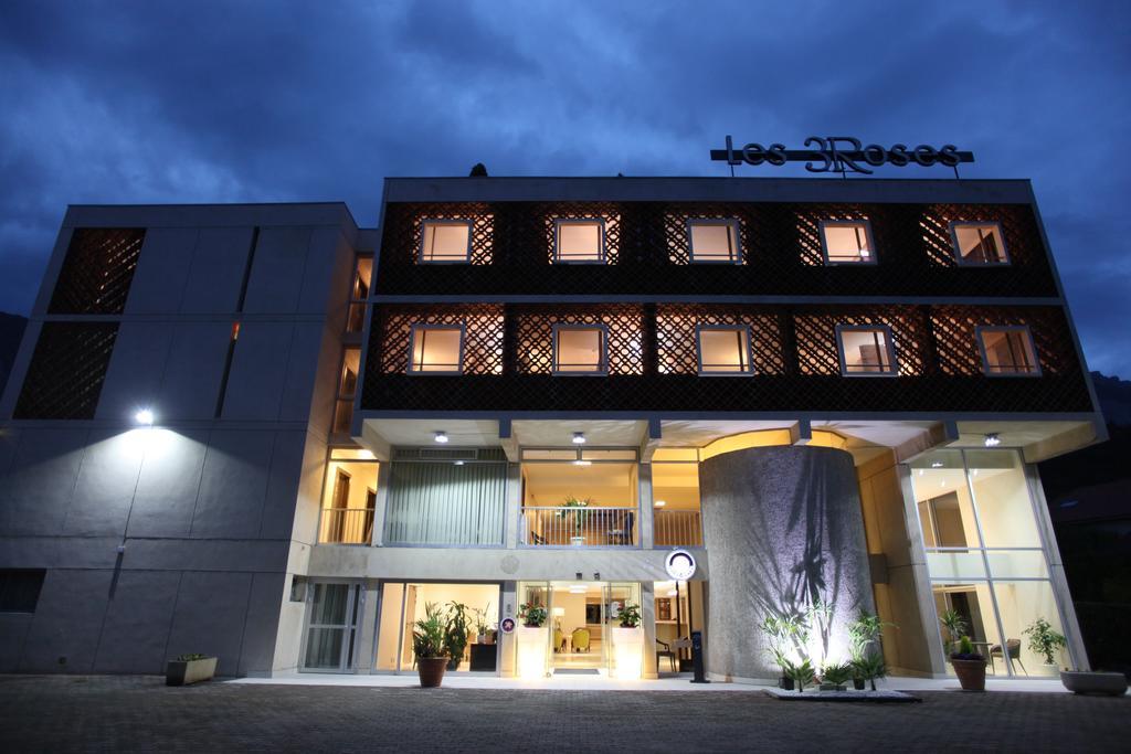 Hotel Les Trois Roses, Meylan Grenoble Exterior photo