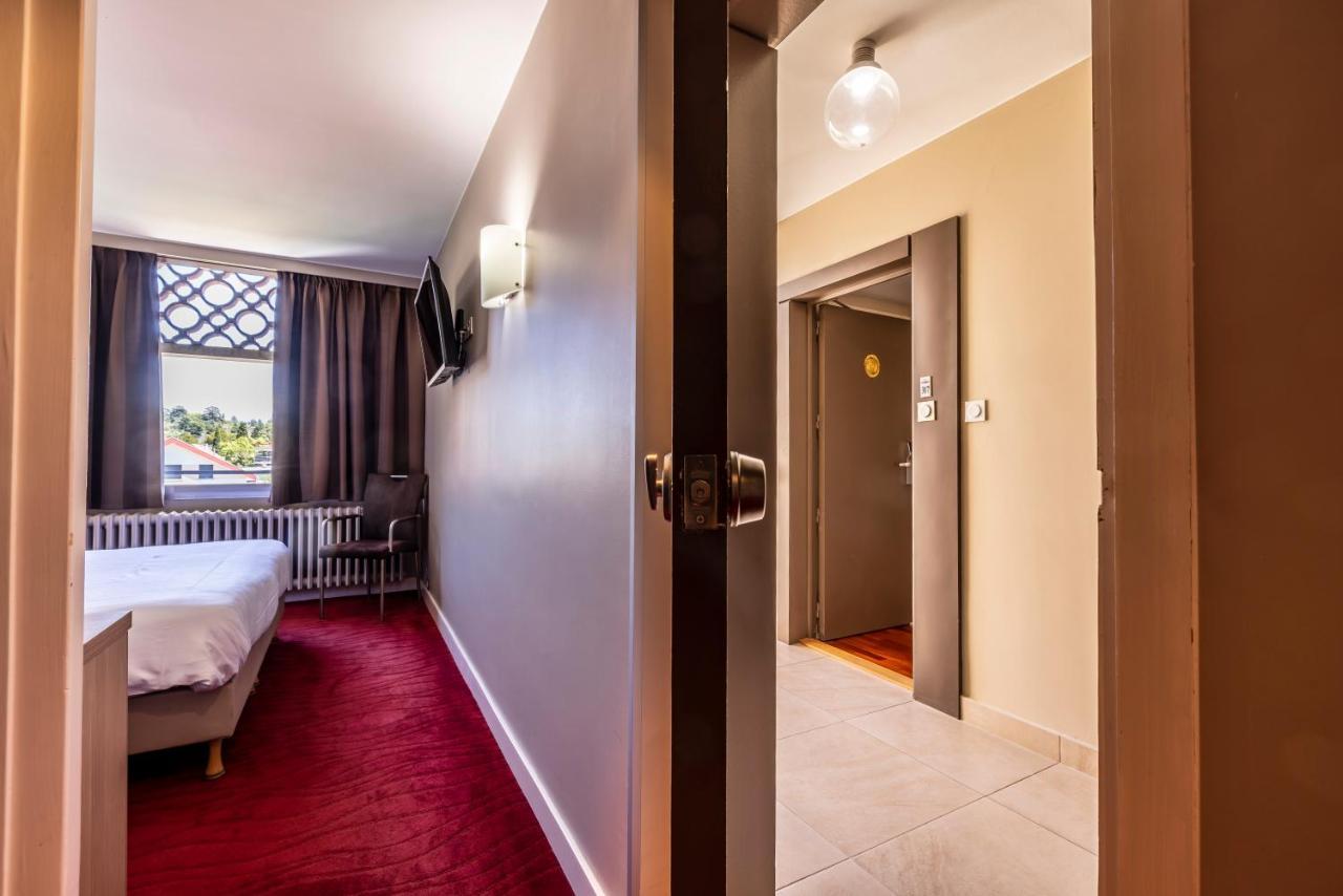 Hotel Les Trois Roses, Meylan Grenoble Exterior photo
