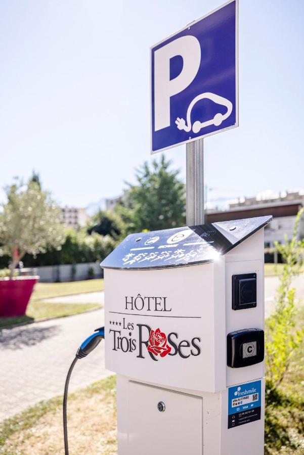 Hotel Les Trois Roses, Meylan Grenoble Exterior photo