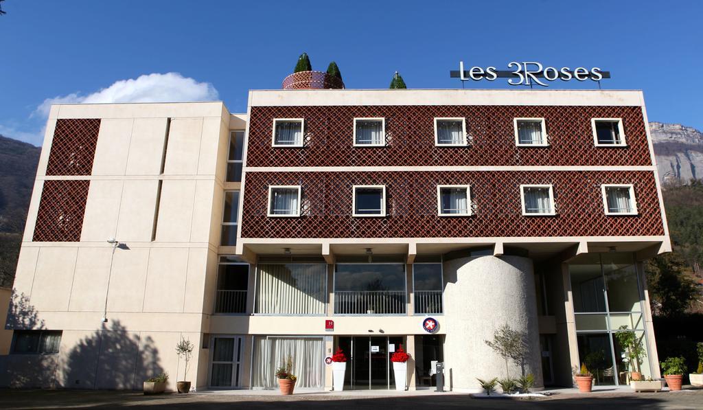 Hotel Les Trois Roses, Meylan Grenoble Exterior photo